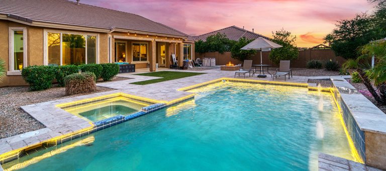 illuminazione piscina