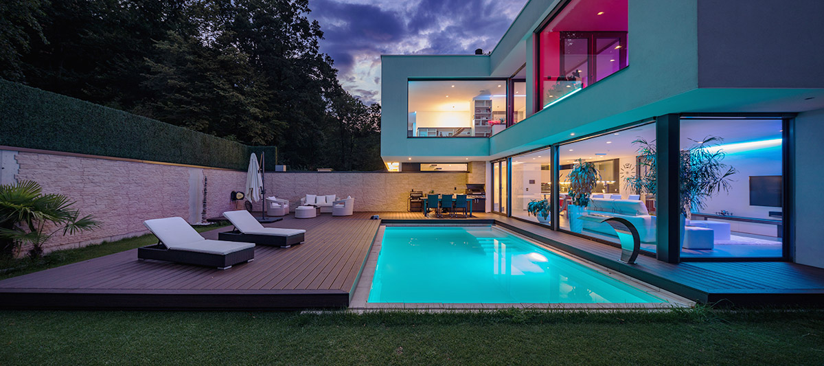 illuminazione piscina